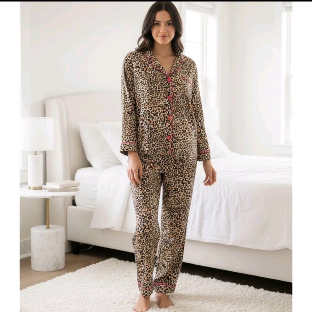 Insomniax 100% Cotton Flannel Leopard Print Pajama Set Size S